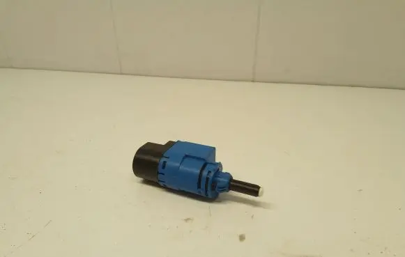 Clutch pedal sensor