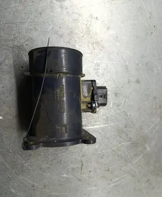 Nissan X-Trail T30 Mass air flow meter 226807s000