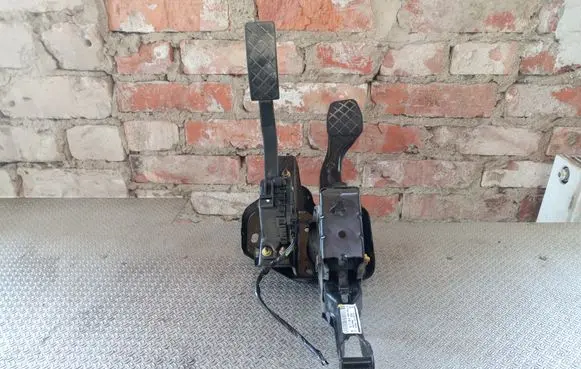 Seat Ibiza III (6L) Pedal assembly 6Q1721115E 6Q1721503C
