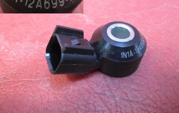 Ford B-MAX Detonation knock sensor 1N1A12A699AA