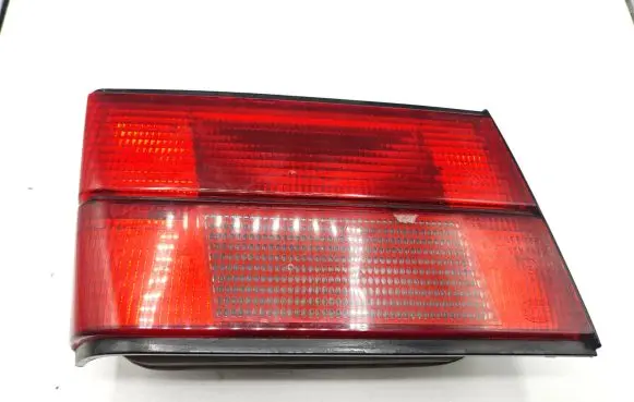 BMW 5 E34 Tailgate rear/tail lights 1384011L
