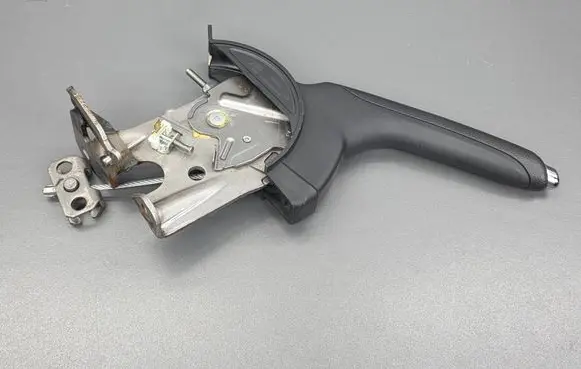Suzuki Swift II Handbrake/parking brake lever assembly 1404544