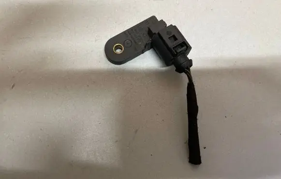 Volkswagen PASSAT B7 Sensor 1K0945659A