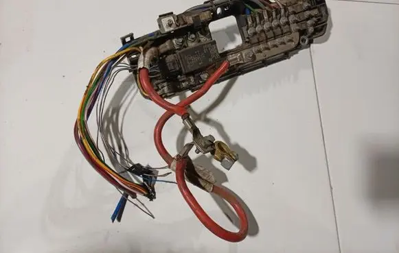 Ford Transit Positive cable (battery)