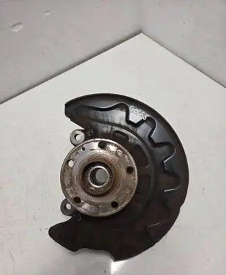 Volkswagen Golf Sportsvan Front wheel hub 