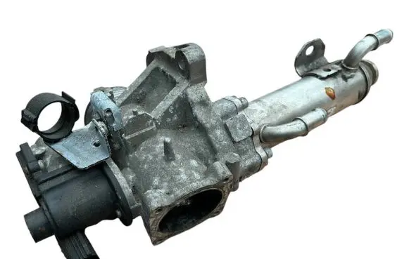 Volvo V70 EGR valve cooler 880766L 50085303 ESTRN0010RD
