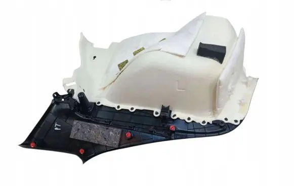 Toyota Avensis T220 Other trunk/boot trim element