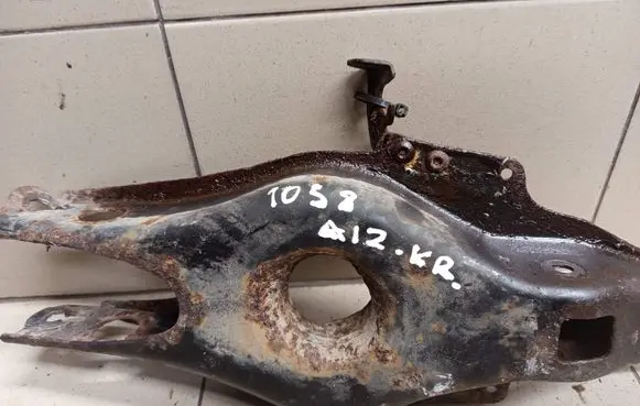 Mercedes-Benz E W211 Rear upper control arm/wishbone