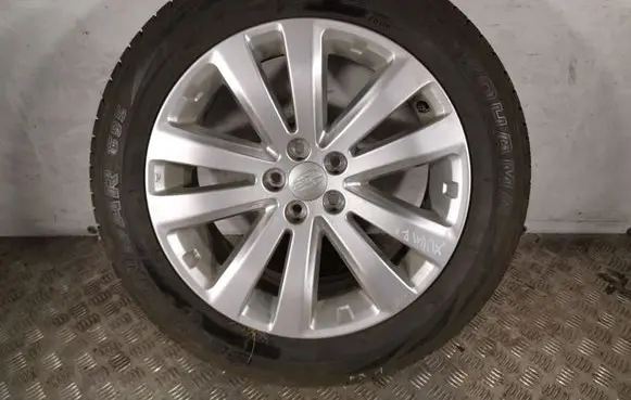 Subaru XV R17 alloy rim 28821SA030