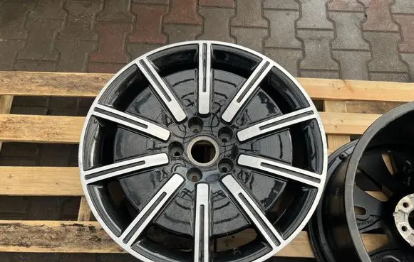 Porsche Taycan 9J1 R20 forged rim 9J1601025F