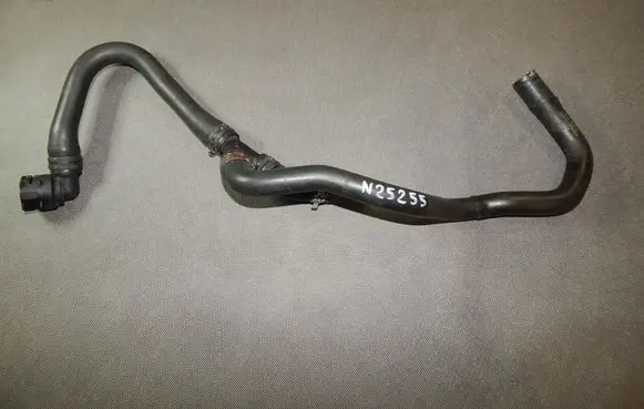 Audi Q3 8U Engine coolant pipe/hose 5N0122073Q