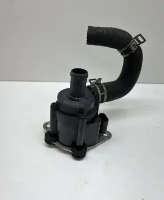 Volvo XC60 Electric auxiliary coolant/water pump 31338211