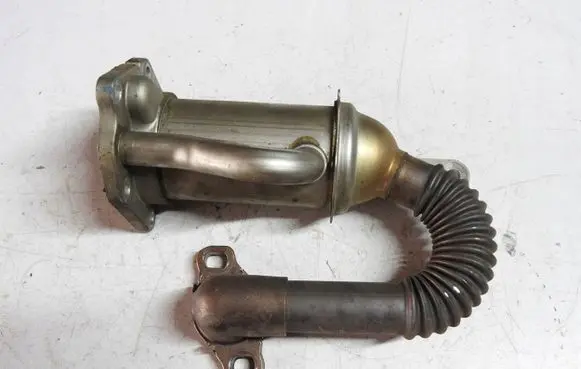 Renault Kangoo I EGR valve cooler 147352070R