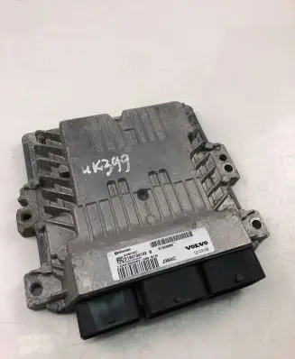 Volvo V70 Engine control unit/module ECU 31355669 S180134102B
