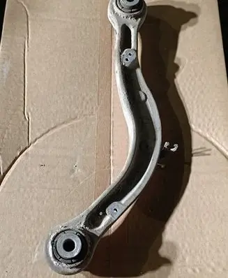 Rear control arm