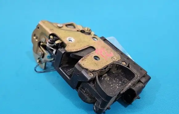 Chevrolet Aveo Front door lock IMPRK1573435