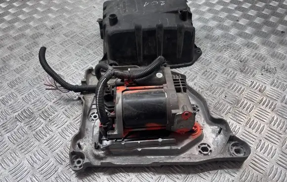 Citroen C4 Grand Picasso Air suspension compressor/pump 9682022980