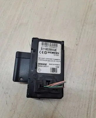 Renault Megane II Ignition key card reader S118539002E