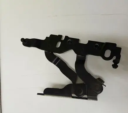 Mercedes-Benz C W204 Engine bonnet/hood hinges A2048800228
