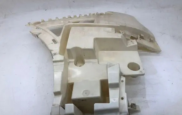 BMW X4 G02 Bumper support mounting bracket corner 139605