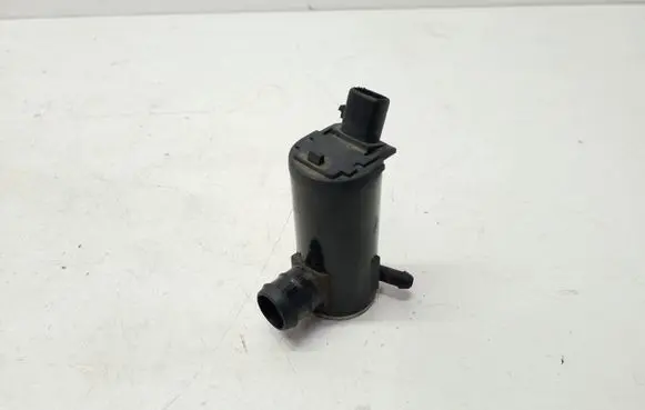 KIA Sportage Windscreen/windshield washer pump 985102S100