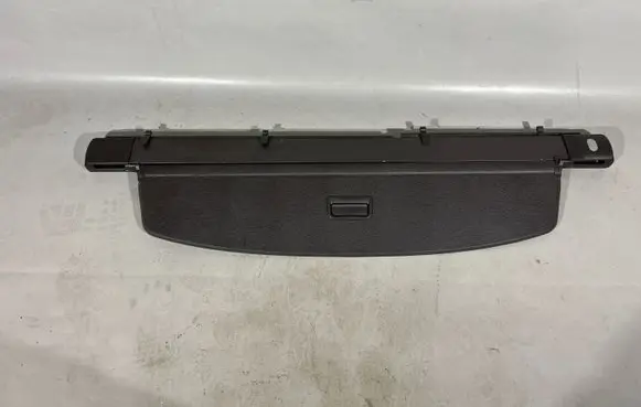 Volkswagen Touareg II Parcel shelf load cover 7P6867773