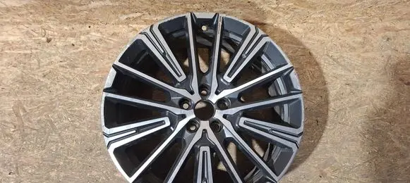 BMW iX1 R20 alloy rim 6898042 K81T10K