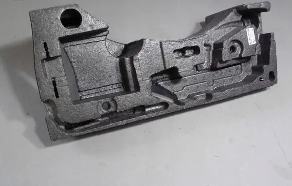Volkswagen PASSAT B6 Tool box 3C5012115D