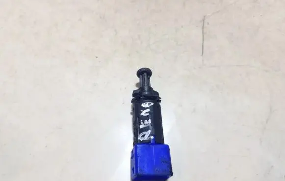 Brake pedal sensor switch