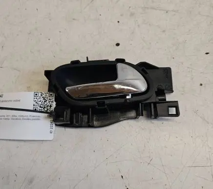 Peugeot 3008 I Front door interior handle 1904002
