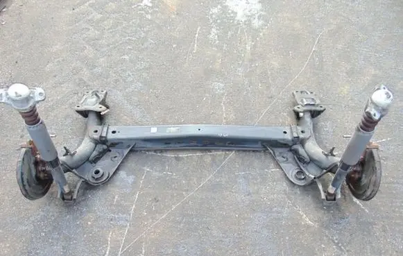 Audi A4 S4 B5 8D Rear axle beam 