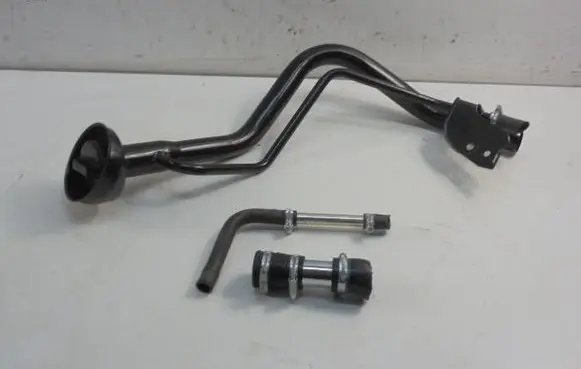 Nissan Almera Tino Fuel tank 