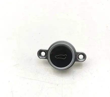 Tesla Model X Tailgate/boot open switch button 104262900C