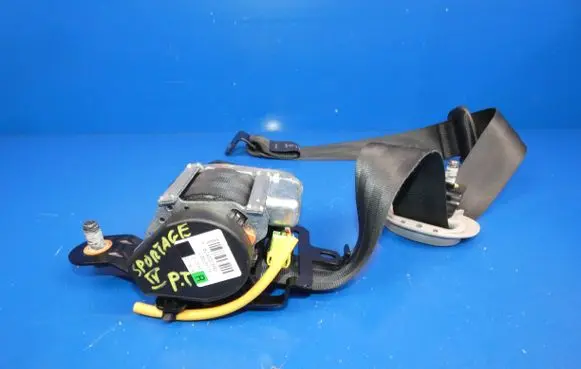 KIA Sportage Rear seatbelt 89820F1000