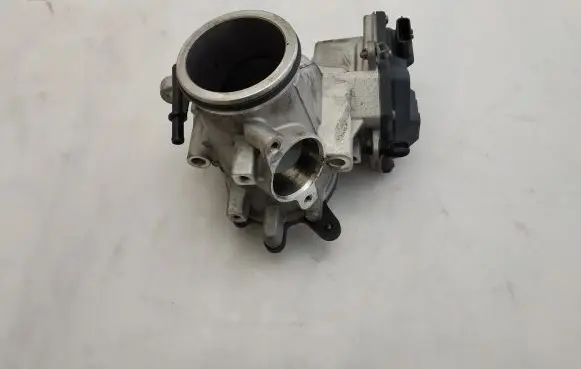 Land Rover Discovery Sport EGR valve G3D35H273CA 704923120