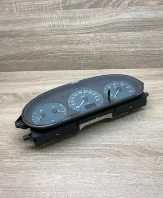 Renault Megane I Speedometer (instrument cluster) 7700844181D 21612773