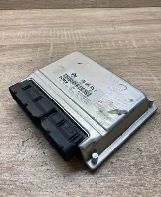 Volkswagen PASSAT B5.5 Engine control unit/module ECU 4B0906018F 0261206047