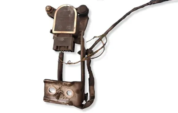 Mercedes-Benz B W246 W242 Rear air suspension level height sensor A0045429918