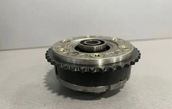 BMW 3 E92 E93 Camshaft pulley/ VANOS 7540348