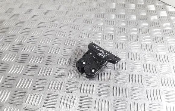 Tailgate/trunk/boot lock/catch/latch