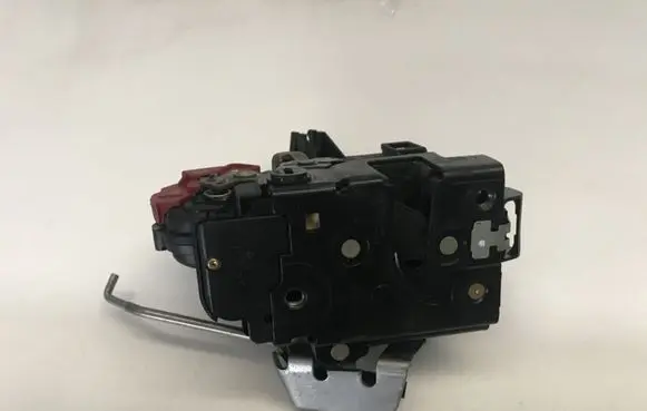 Audi A4 S4 B6 8E 8H Rear door lock 4B0839015D