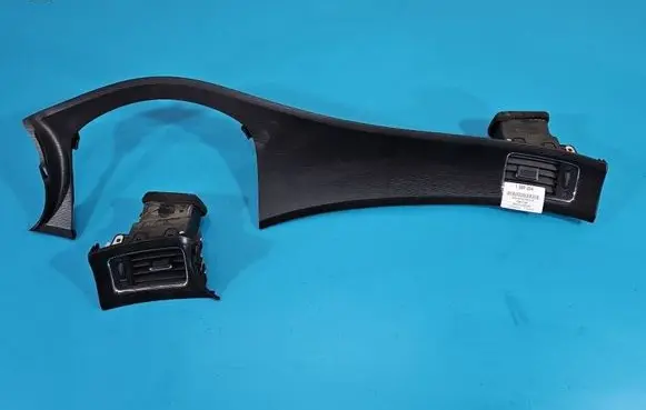 Nissan Pulsar Center console decorative trim 684P23ZL0A IMPRK1589204