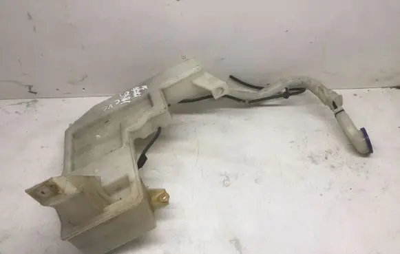 Honda Civic Windshield washer fluid reservoir/tank 13043126