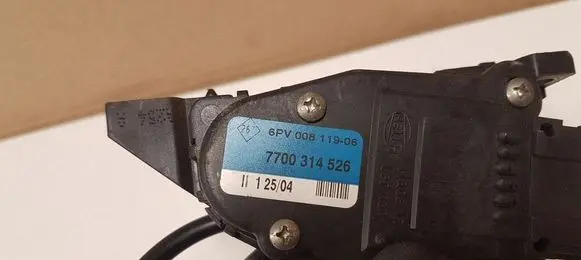 Renault Master II Accelerator throttle pedal 6PV00811906 7700314526