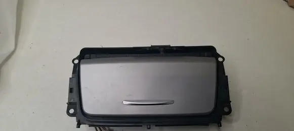 BMW 3 E90 E91 Ashtray (front) 7078571