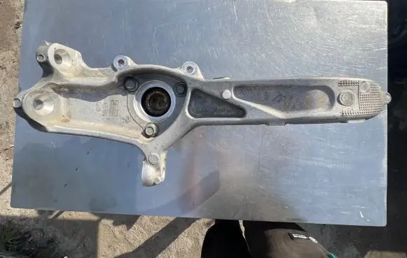 Tesla Model 3 Front wheel hub 104431100E 183553B01850 07404