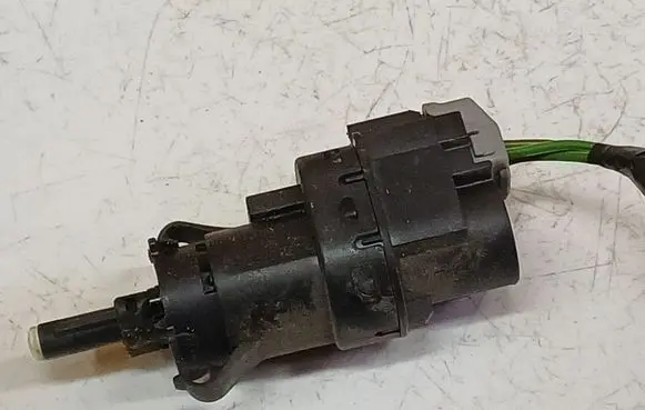 Ford C-MAX I Brake pedal sensor switch 3M5T13480AC