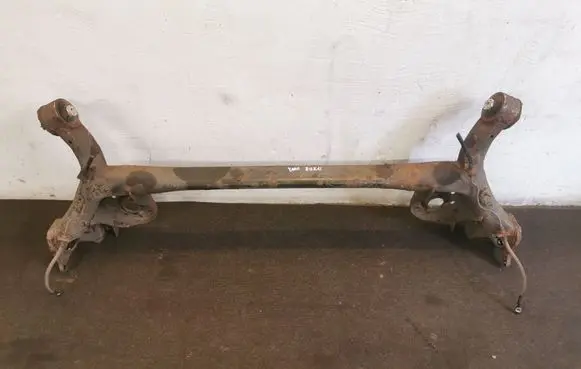 Toyota Yaris Rear axle beam 