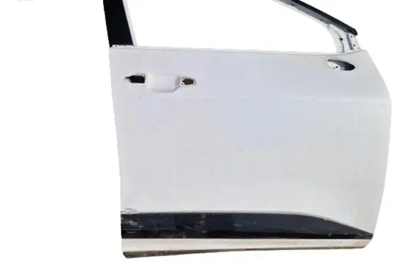 KIA Sportage Front door