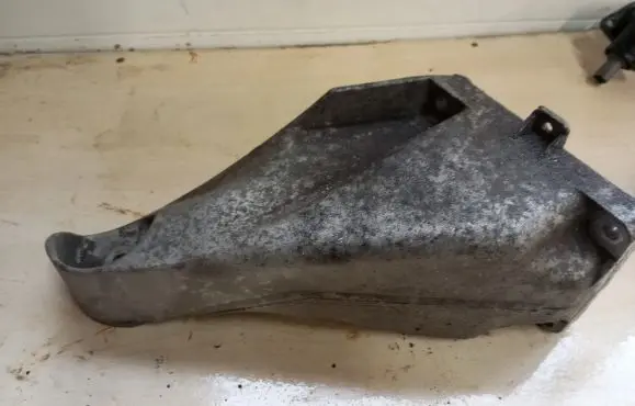 Porsche Cayenne (92A) Bracket in trunk/boot 22199308